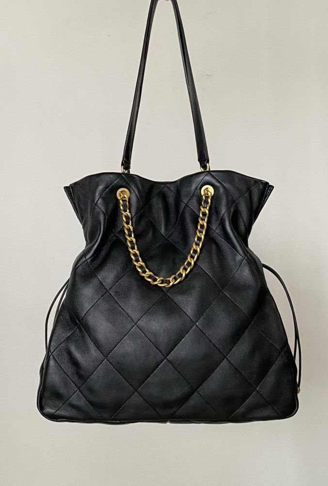 NIGO Chanel Women's Gold Metallic Lattice Quilted Solid Color Lambskin Shoulder Handbag Bag Bags #nigo74882