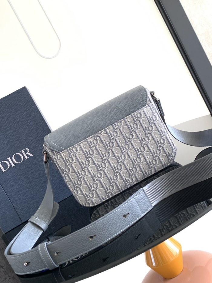 NIGO Dior Men's Dark Gray Adjustable Shoulder Strap Flap Closure Inside Cow Leather Saddle Bag Slanting Cross Shoulder Bags #nigo74956