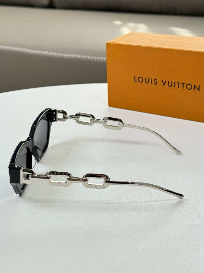 NIGO Louis Vuitton Women's Lens Legs Gold Hollow Out Design Irregular Shape Sunglasses Eyeglasses Glasses #nigo74943
