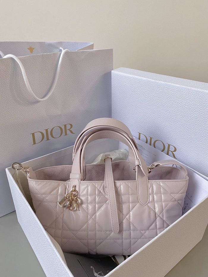 NIGO Dior Women's Solid Color Dior Toujours Handbag Adjustable Handle Cowhide Tote Bag #nigo74996