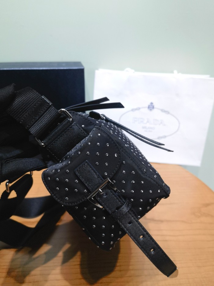 NIGO Prada Women's Metal Triangle Label Zipper Closure Rivet Finish Nylon Shoulder Crossbody Bag Bags #nigo74989