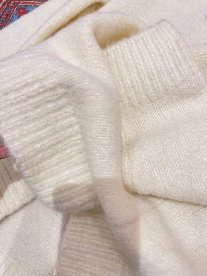 NIGO Louis Vuitton Women's Spring and Autumn Solid Color Letter Applique Crew Neck Knitted Sweater #nigo75121