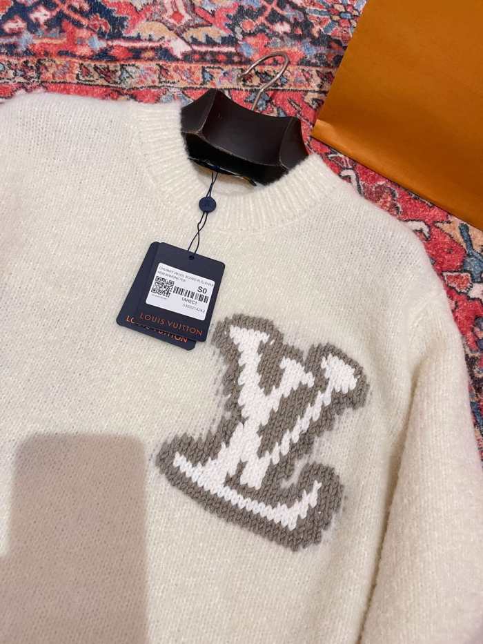 NIGO Louis Vuitton Women's Spring and Autumn Solid Color Letter Applique Crew Neck Knitted Sweater #nigo75121