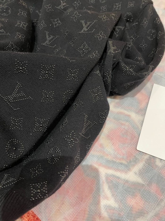 NIGO Louis Vuitton Men's Spring and Autumn Rhinestone Letter Logo Printed Round Neck Long Sleeve Sweater #nigo75138
