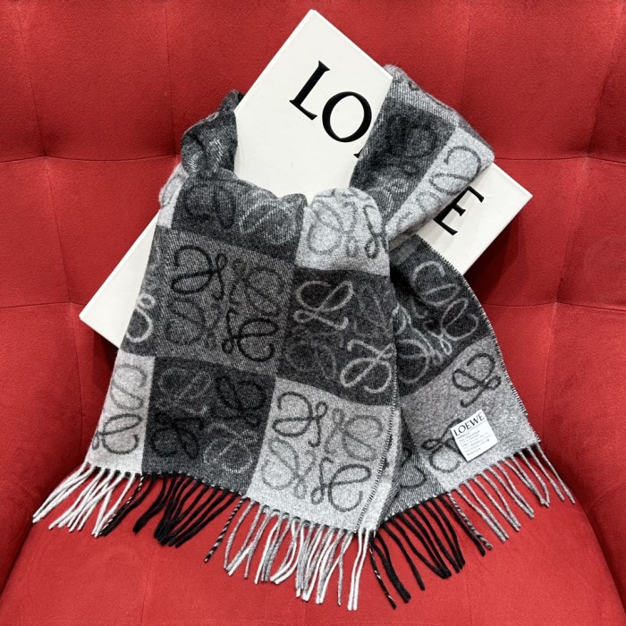 NIGO Loewe Women's Reversible Checkerboard Pattern Wool Fleece Scarf #nigo75144