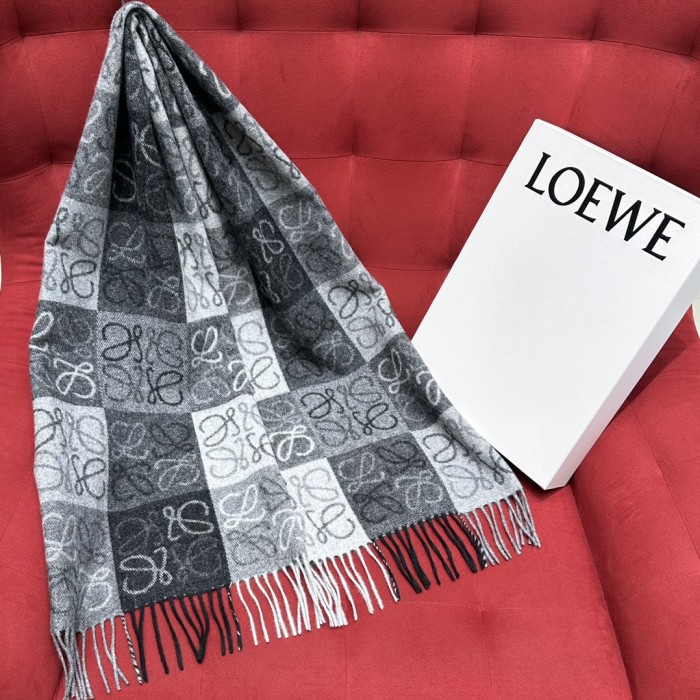 NIGO Loewe Women's Reversible Checkerboard Pattern Wool Fleece Scarf #nigo75144