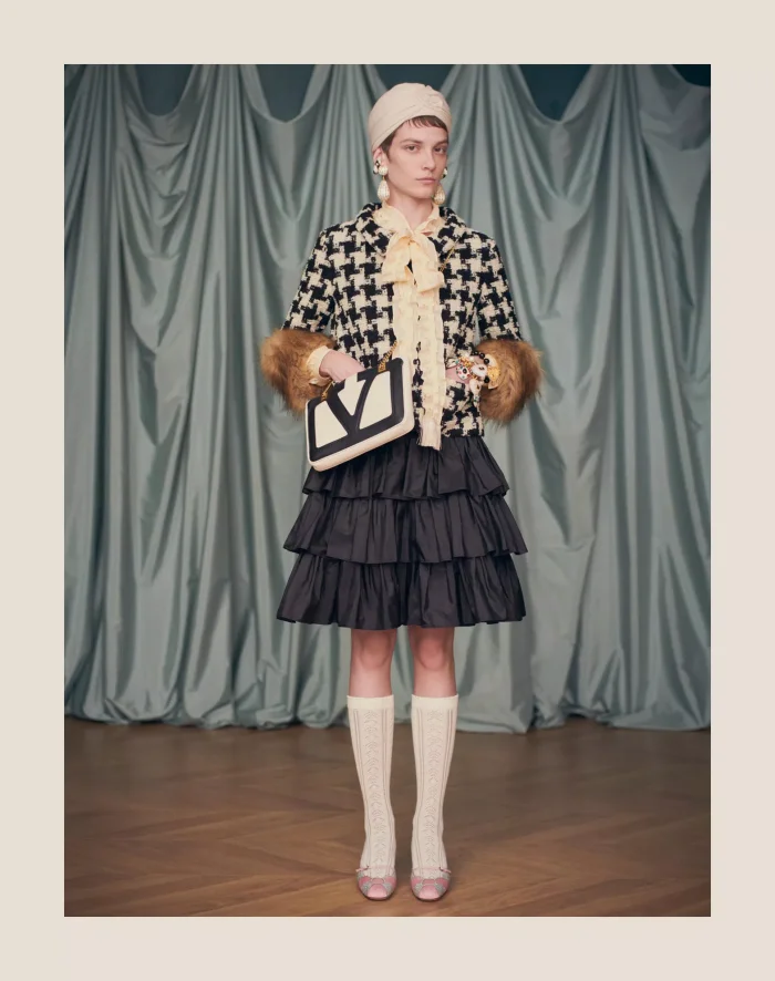 NIGO Valentino Women's Spring & Autumn  Thousand Bird Pattern Lapel Wool Macro Pied De Poule Tweed Short Jacket Ngvp #nigo9912