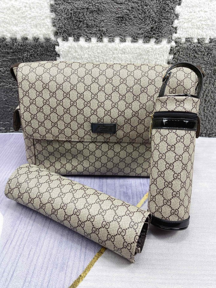 NIGO Gucci Kid's Logo Leather Logo Mommy Bag Shoulder Crossbody Bag #nigo37445