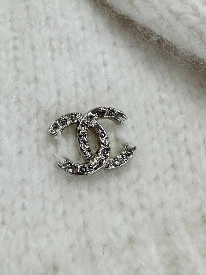 NIGO Chanel Women's Spring, Autumn And Winter Floral Embroidery Solid Color High Neck Pullover Long Sleeve Cashmere Knit Sweater #nigo71915