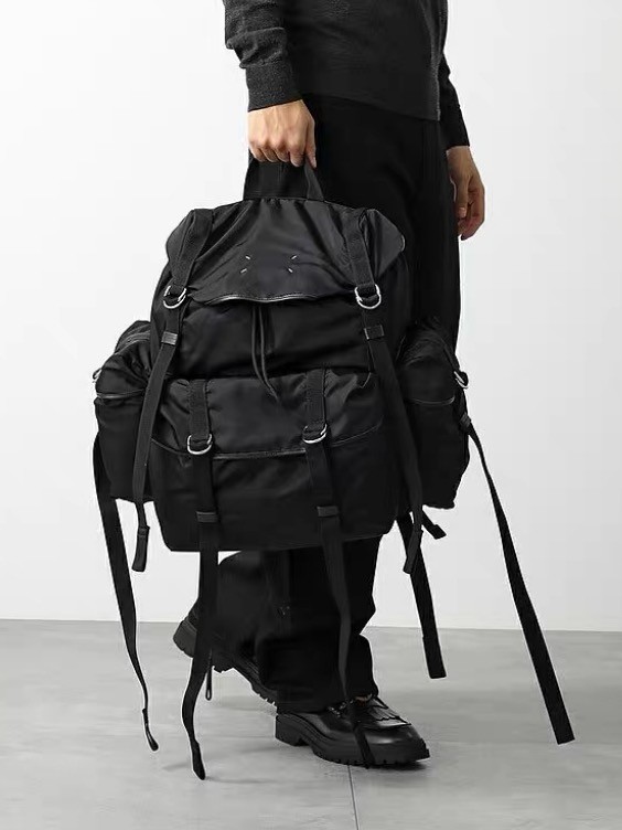 NIGO Maison Margiela Men's Nylon Solid Color Adjustable Strap Drawstring Flap High Tech XL Backpack Casual Shoulder Bag Bags SB2WA0013P6763T8013 Ngvp #nigo9919