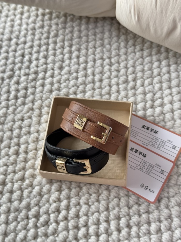 NIGO MiuMiu Women's Solid Color Letter Printed Leather Bracelet Jewelry #nigo75216