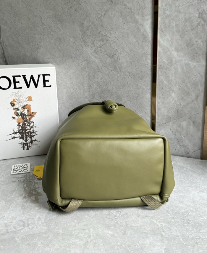 NIGO Loewe Flamenco Men's Solid Color Monogrammed Logo Drawstring Closure Solid Color Soft Cowhide Shoulder Bag Bag #nigo75248