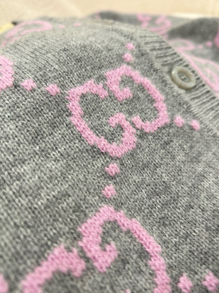 NIGO Gucci Women's Fall And Winter Double G Knit Round Neck Single Breasted Long Sleeved Jacket Sweater #nigo75289