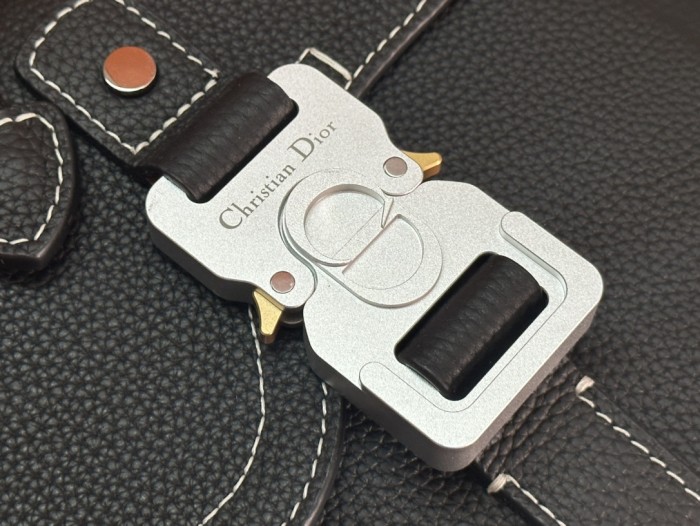 NIGO Dior Men's Solid Color Adjustable Shoulder Strap Flap Drawstring Closure Grained Cowhide Shoulder Bag Bags #nigo75297