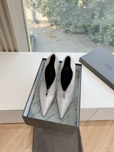 NIGO Balenciaga Women's Spring And Summer Fashion Elegant Temperament Pure Color High Heels Luxury Odd Heel Pointed Sandals Cowhide Single Shoes Heel Height Of About 7cm Ngvp #nigo9971