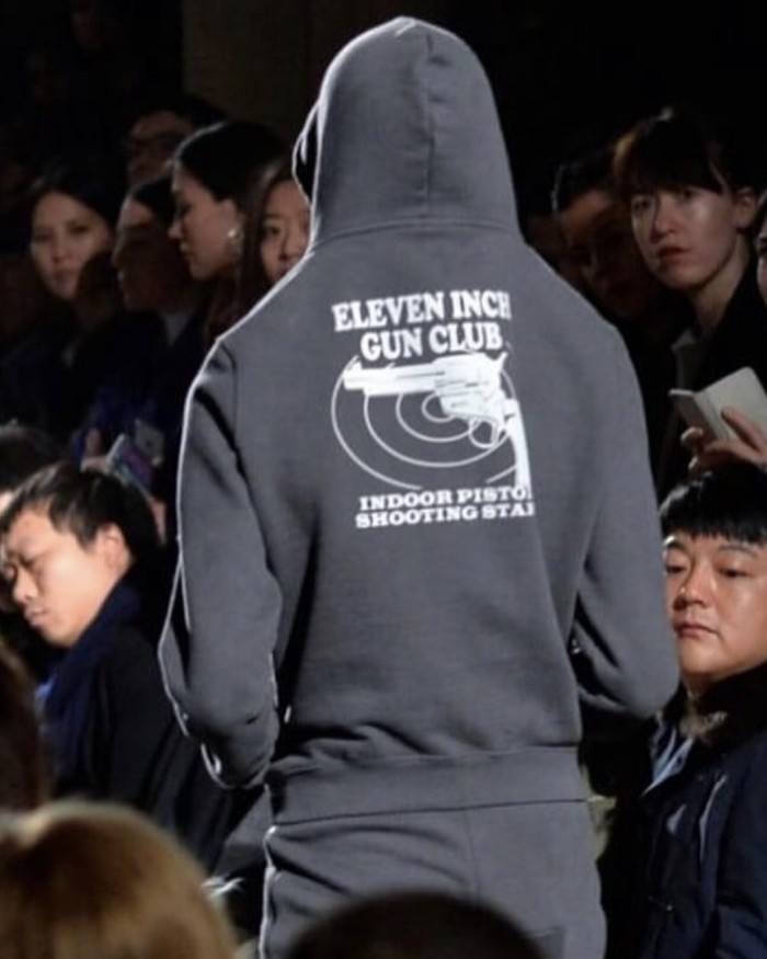 NIGO Vetements Men's Dark Style Pistol Print High Street Trend  Loose Pullover Hoodie Spring And Autumn Fashion Embroidered Letter Sweatshirt Ngvp #nigo9982