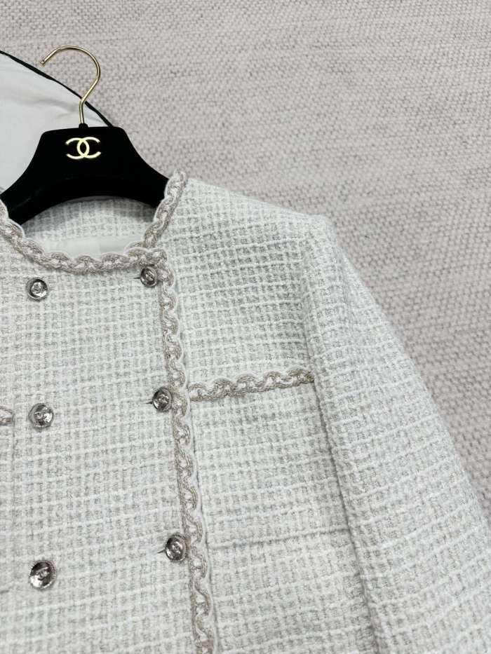 NIGO Chanel Women's Spring And Autumn Round Neck Cotton Double Breasted Multi-Pocket Long Sleeve Solid Color Tweed Jacket Ngvp #nigo9966
