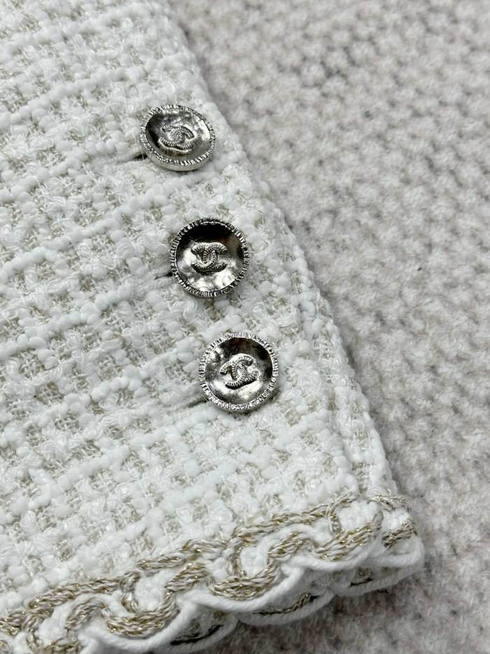 NIGO Chanel Women's Spring And Autumn Round Neck Cotton Double Breasted Multi-Pocket Long Sleeve Solid Color Tweed Jacket Ngvp #nigo9966