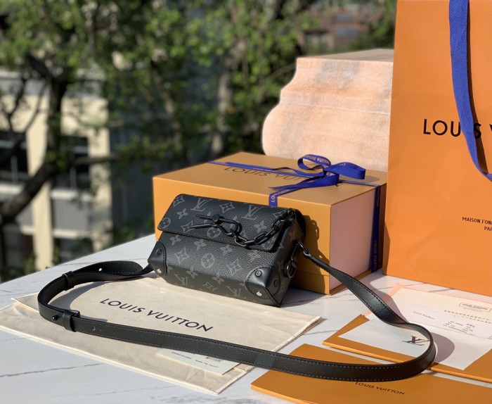 NIGO Louis Vuitton Steamer Men's Solid Color Classic Letter Printed Buckle Adjustable Shoulder Strap Coated Canvas with Cowhide Trim Shoulder Crossbody Bag Bags #nigo75369