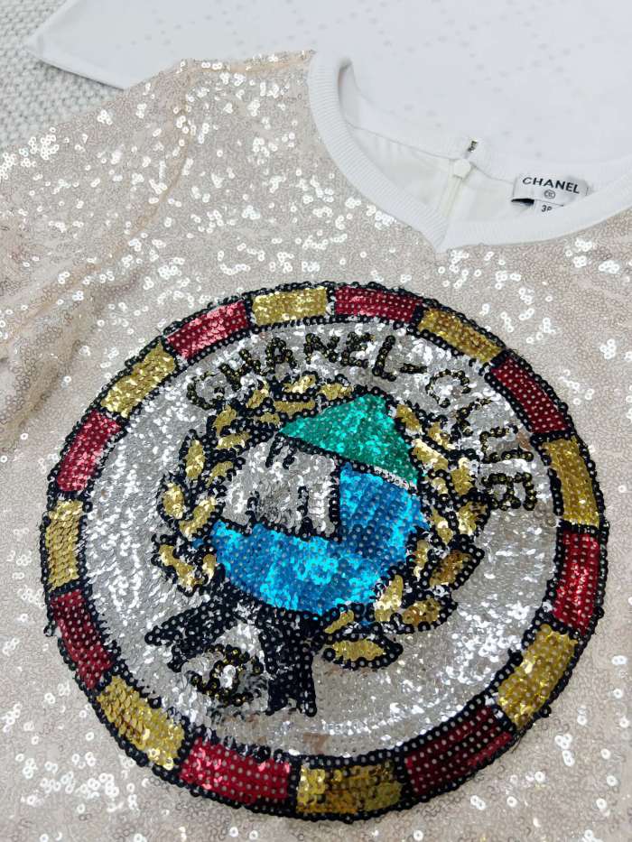 NIGO Chanel Women's Summer Sequins Geometric Pattern Solid Color Round Neck Short Sleeve T-Shirt #nigo75461