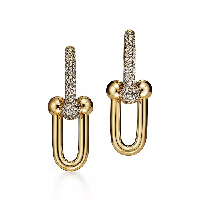 NIGO Tiffany & Co. Hardwear Collection Large Chain Link Earrings with Diamonds Fashionable Luxury Sexy Earrings Jewelry Accessories #nigo75529