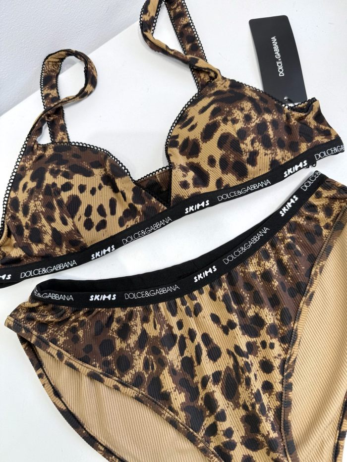NIGO Dolce&Gabbana Women's Summer Colorblocking Leopard Lace Trim Triangle Adjustable Bra High Waist Comfort Triangle Panty Set Suit #nigo75535