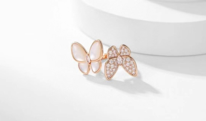 NIGO Van Cleef&Arpels Two Butterfly Women's Rose Gold Butterfly Shape Ring Jewelry  Accessories #nigo75542
