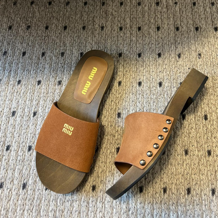 NIGO MiuMiu Women's Summer Solid Color Suede Patent Leather Round Head Set Foot Clogs Slippers Sandals Shoes #nigo75599