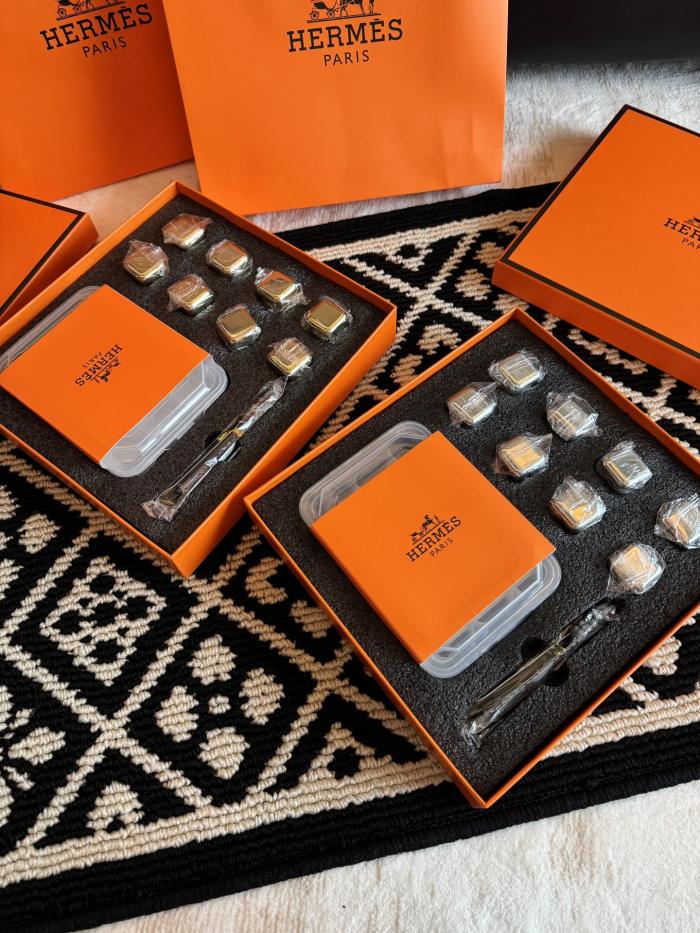 NIGO Hermes Monogrammed Solid Color Stainless Steel Ice Cube Gift Set #nigo75629