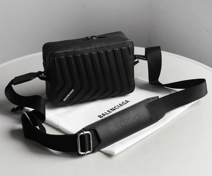 NIGO Balenciaga Men's Black Logo Embossed Shoulder Strap Leather Camera Bag Tote Shoulder Crossbody Bags #nigo75668