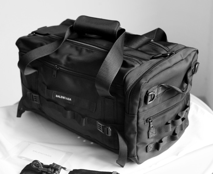 NIGO Balenciaga Men's Solid Color Adjustable Removable Simple Nylon Fabric Handle Shoulder Travel Bag Bags #nigo75673