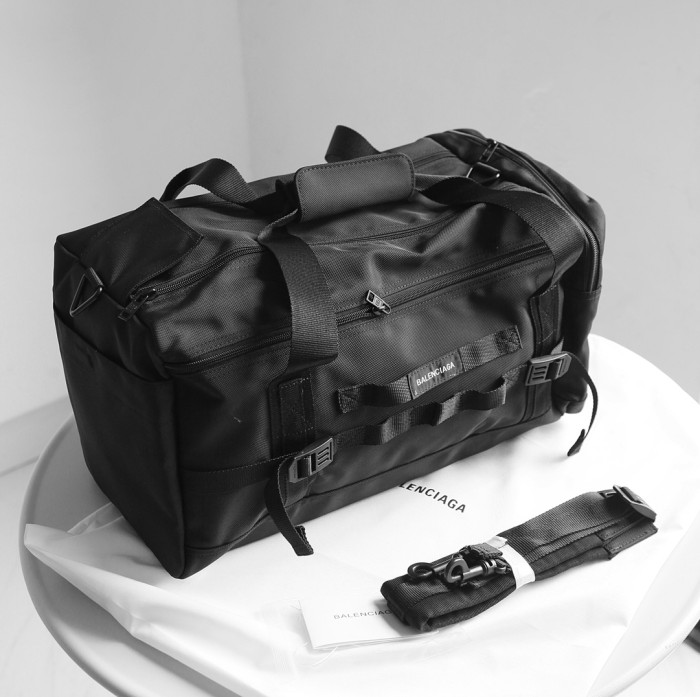 NIGO Balenciaga Men's Solid Color Adjustable Removable Simple Nylon Fabric Handle Shoulder Travel Bag Bags #nigo75673