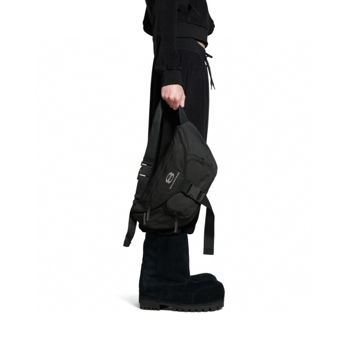 NIGO Balenciaga Men's And Women's Solid Color Adjustable Simple Flap Buckle Closure Nylon Shoulder Bag Waist Bags #nigo75675