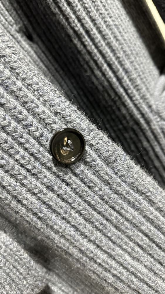 NIGO Bottega Veneta Men's Fall/winter Gray Chunky Knit Jacket - Comfortable Warmth, Functional Pockets And Minimalist Design #nigo75722