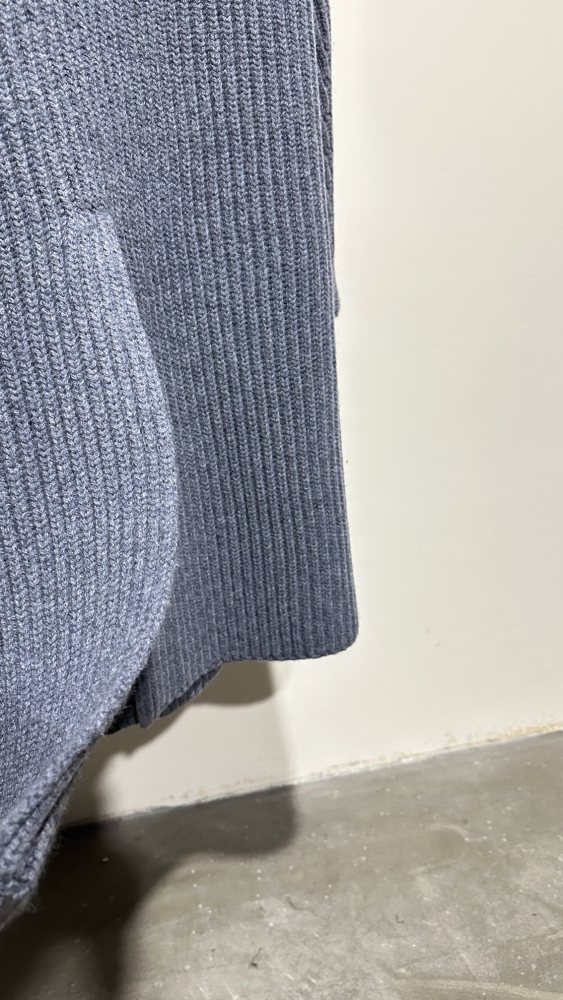 NIGO Bottega Veneta Men's Fall/winter Gray Chunky Knit Jacket - Comfortable Warmth, Functional Pockets And Minimalist Design #nigo75722