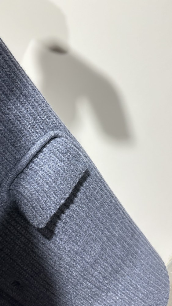 NIGO Bottega Veneta Men's Fall/winter Gray Chunky Knit Jacket - Comfortable Warmth, Functional Pockets And Minimalist Design #nigo75722