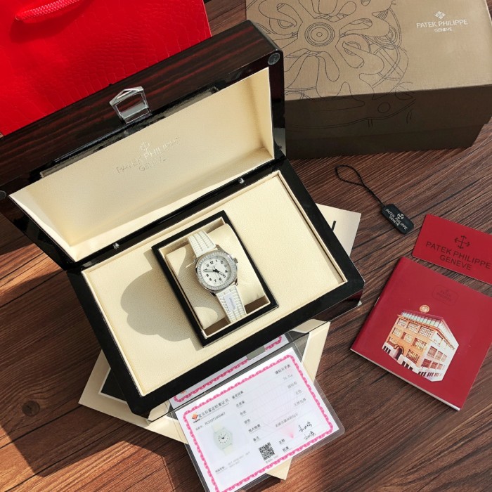 NIGO Patek Philippe Women's Quartz 100M Water Resistant Solid Color Dial Rubber Strap Watch #nigo75754