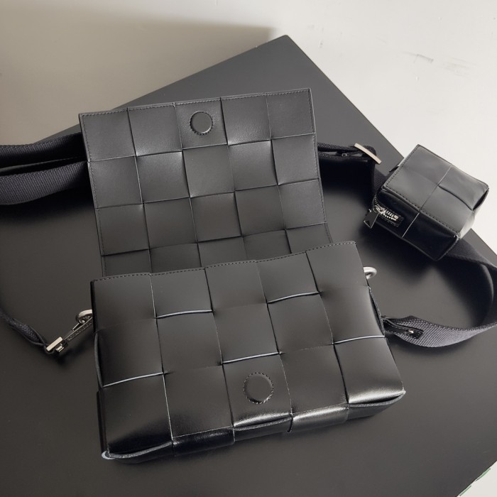 NIGO Bottega Veneta Cassette Men's and Women's Solid Color Leather Woven Shoulder Crossbody Bag Bags #nigo75755
