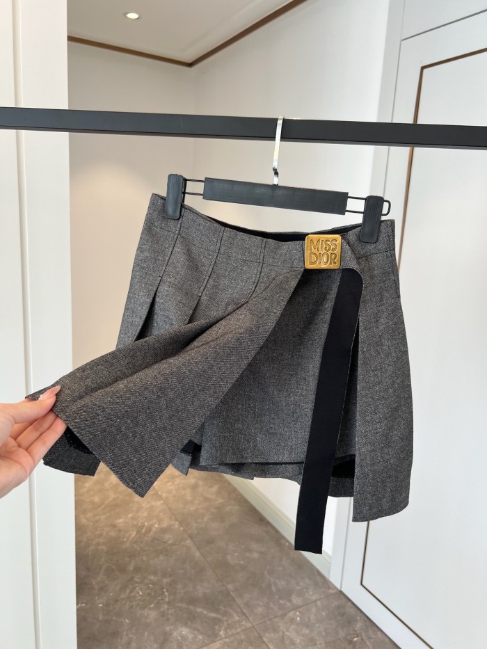 NIGO Dior Women's Summer Gold Logo Table Irregularly Shaped Hem Solid Color Casual Short Skirt #nigo75766