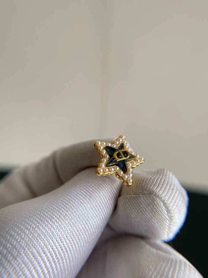 NIGO Dior Women's How Many Stars Round Clover Decoration Metal Stud Earrings Jewelry #nigo75775