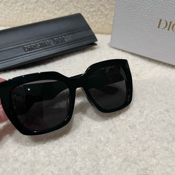 NIGO Dior MissDior S2F Men's Solid Color Legs Hollowed Out Monogram Design Sunglasses Eyeglasses Glasses #nigo75816