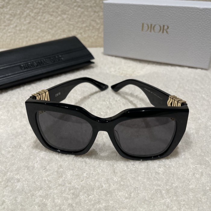 NIGO Dior MissDior S2F Men's Solid Color Legs Hollowed Out Monogram Design Sunglasses Eyeglasses Glasses #nigo75816