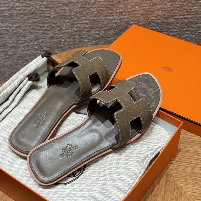NIGO Hermes Women's Summer Solid Color One Foot Stirrup Flat Bottom Slipper Shoes #nigo75871