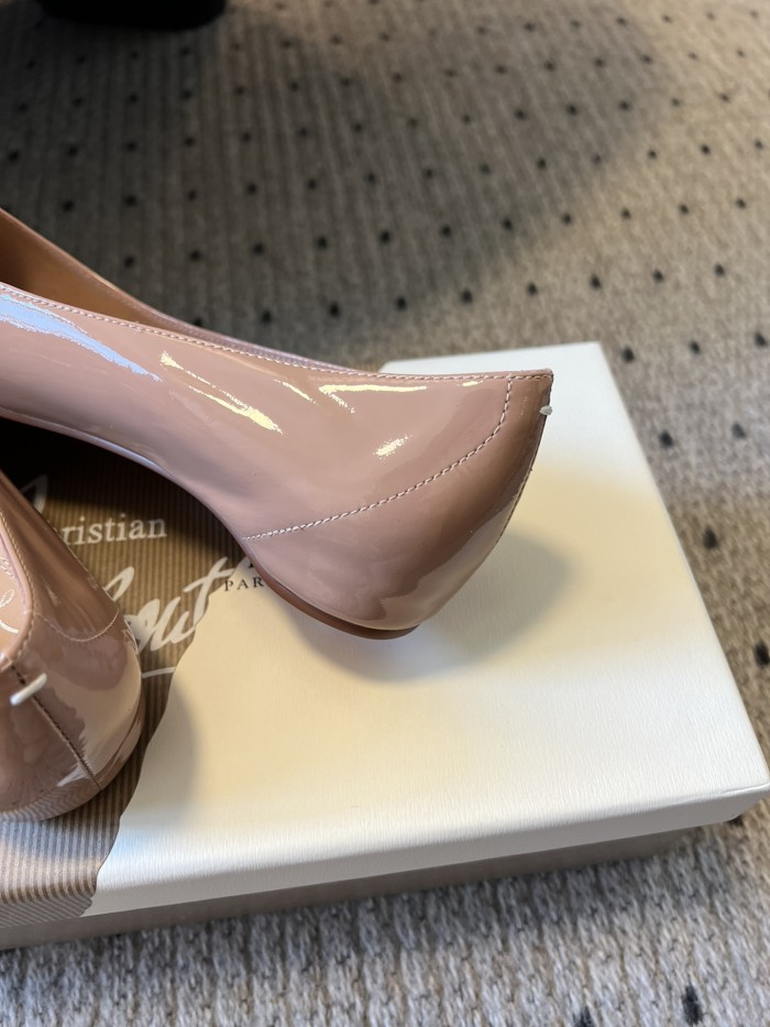 NIGO Maison Margiela Women's Spring and Autumn Solid Color Leather Split One Toe Stirrup Casual Baotou Slipper Shoes #nigo75857