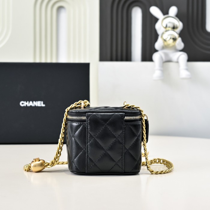 NIGO Chanel Women's Solid Color Chain Shoulder Grain Embossed Calfskin Box Bag Tote Shoulder Bags #nigo75941