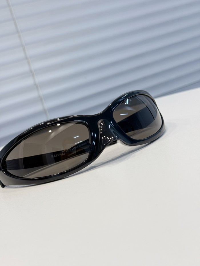 NIGO Balenciaga Women's Skin Cat Black Bio-Based Injection Molded Nylon Sunglasses Eyeglasses Glasses #nigo76132