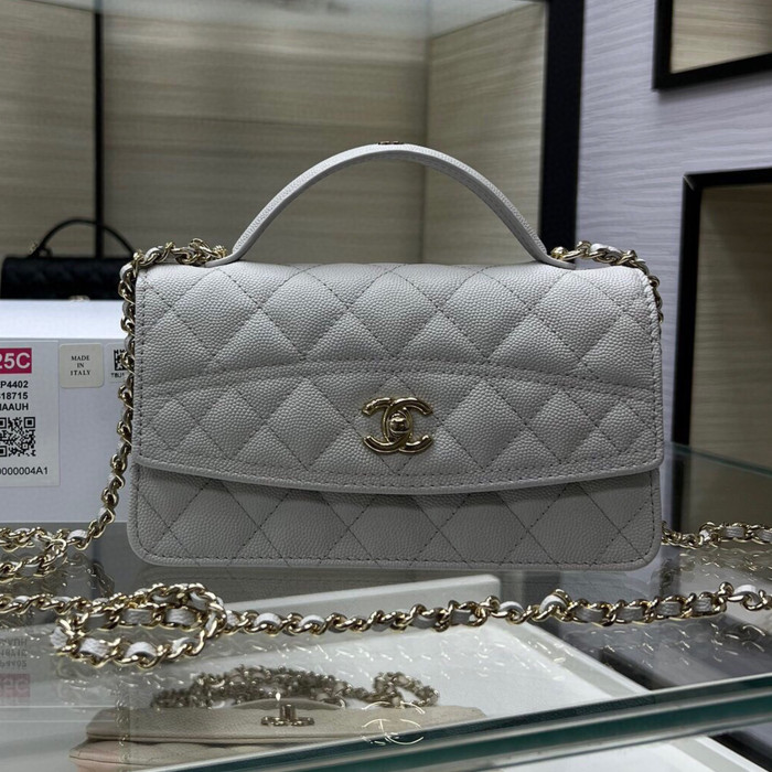 NIGO Chanel Chain Clutch Grain Embossed Calfskin With Gold Metal Logo Shoulder Crossbody Bag Fashion Temperament Pure Colour Spring Summer Bags AP4402Y #nigo81133