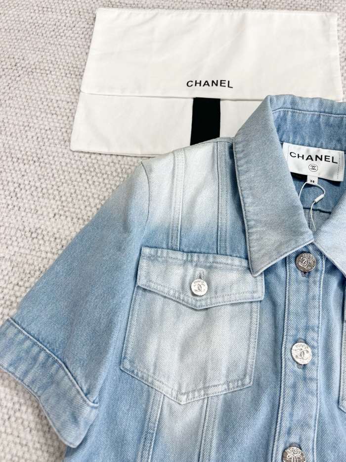 NIGO Chanel Women's Spring And Summer Blue Washed Lapel Single Breasted Short Short Sleeved Denim Jacket Casual Jeans Pants Suit Set #nigo76159