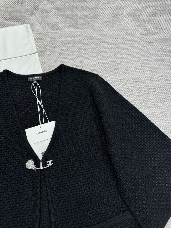 NIGO Chanel Women's Spring And Autumn V-Neck Drill Button Solid Color Cashmere Viscose Fiber Knit Bat Sweater Cardigan #nigo76227