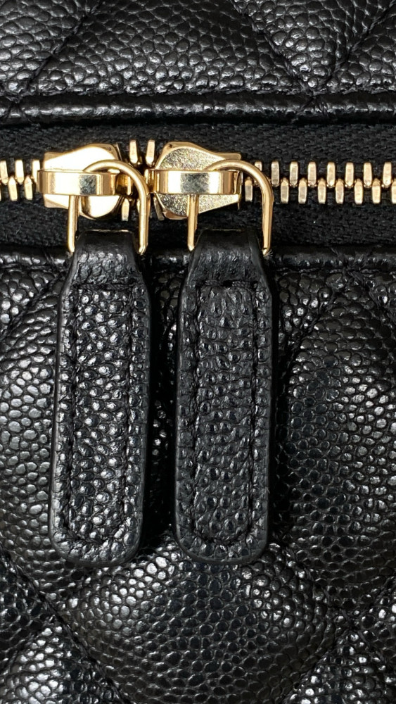 NIGO Chanel Women's Chain Logo Solid Color Casual Leather Shoulder Crossbody Tote Bag Bags #nigo76226